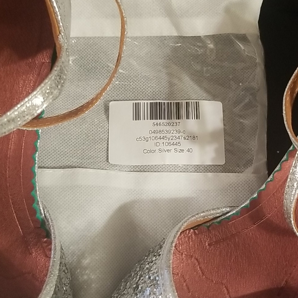 Strapy Metallic Silver Shoes - Picture 8 of 9